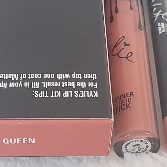 *BNIB* Kylie Cosmetics Matte Liquid Lipstick Kit in shade Queen